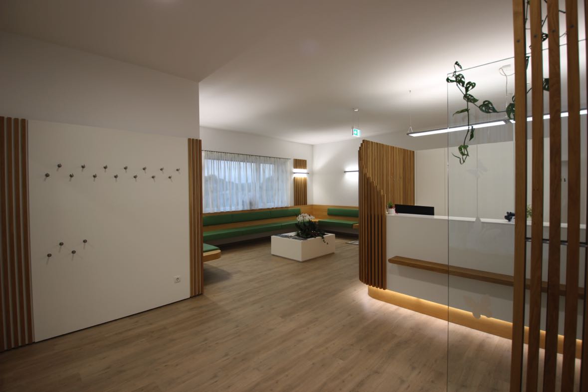 Einrichtung in Ordination in Graz