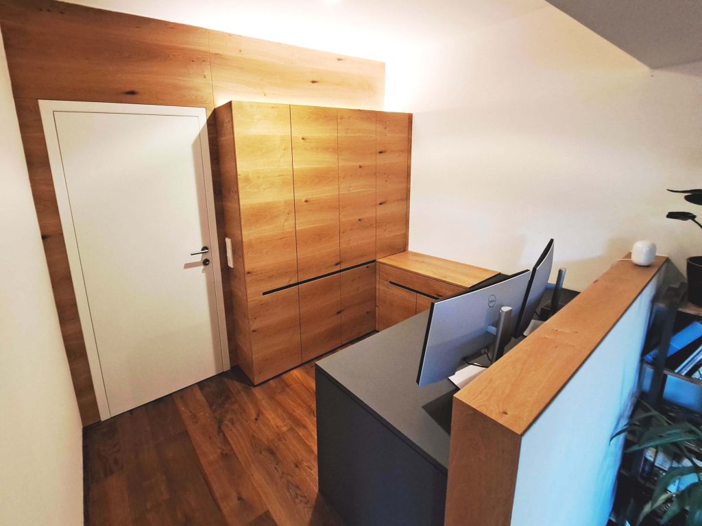 Büromöbel vom Tischler für das Homeoffice in Graz