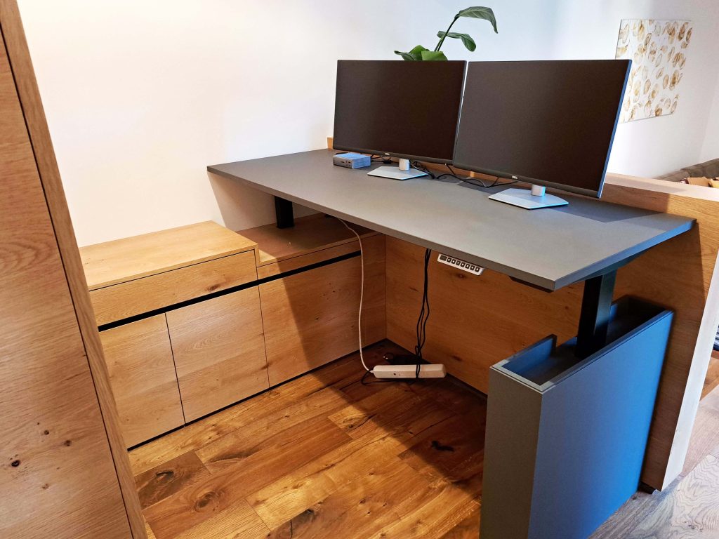 Büromöbel vom Tischler für das Homeoffice in Graz